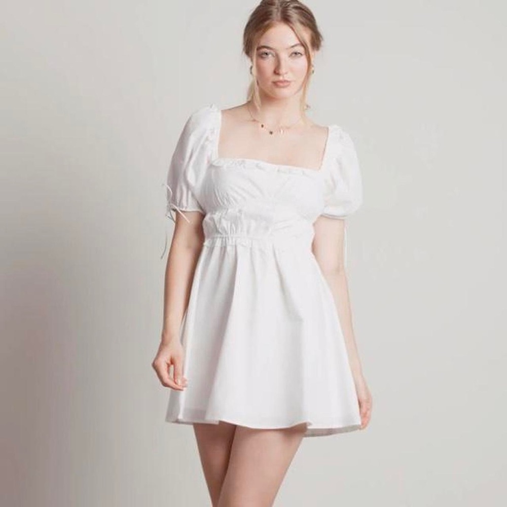 brand new Tobi White milkmaid dress